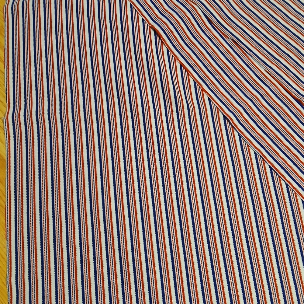 Authentic Vintage Double Knit Fabric 1.75 yards - Picture 4 of 5